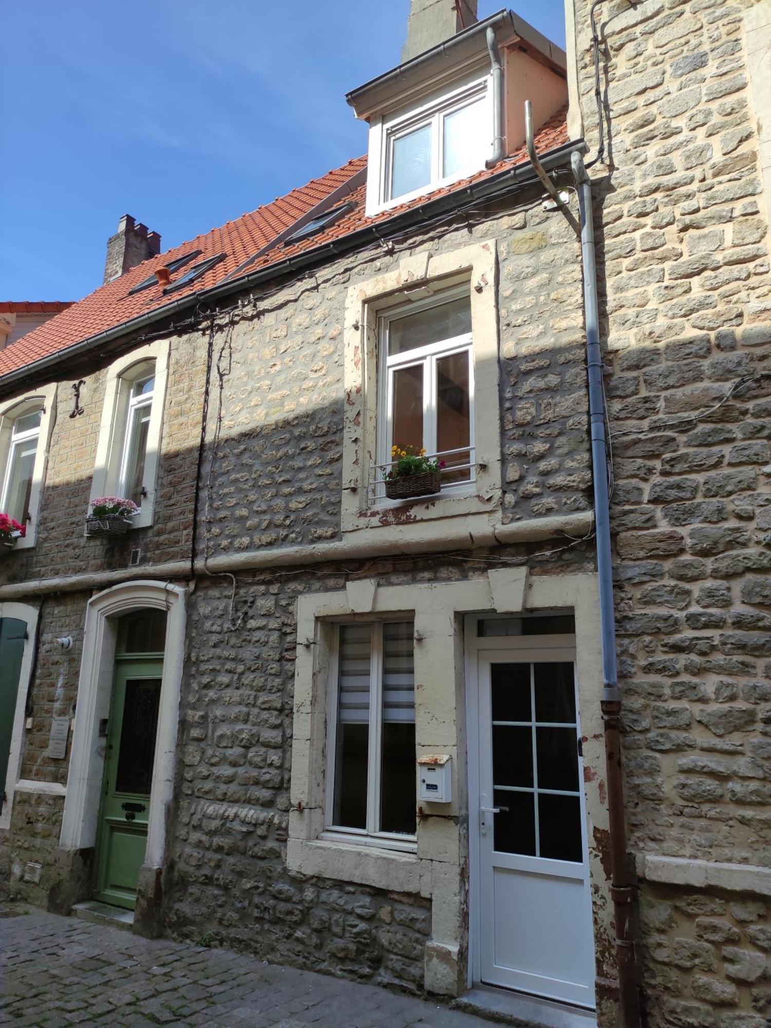 Maison Cosy Au Coeur De La Vieille Ville 滨海布洛涅 外观 照片